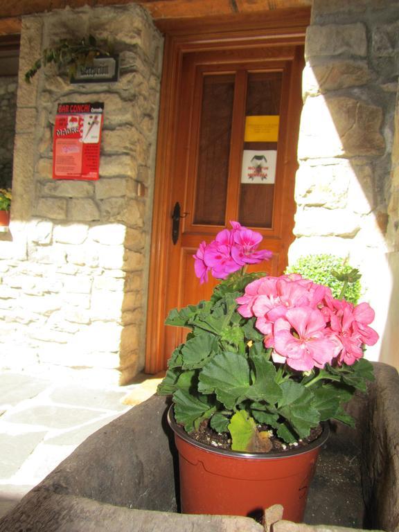 Tia Maria Bed & Breakfast Cerredo Oda fotoğraf