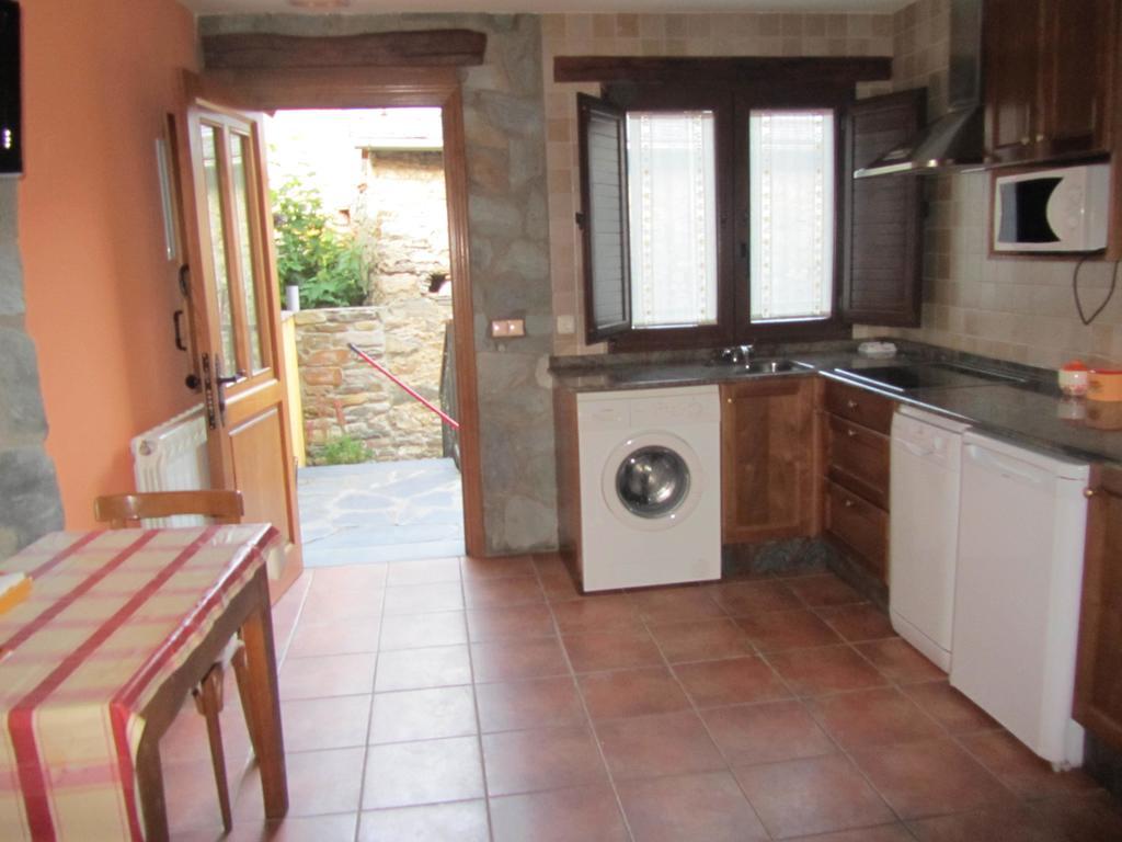 Tia Maria Bed & Breakfast Cerredo Oda fotoğraf