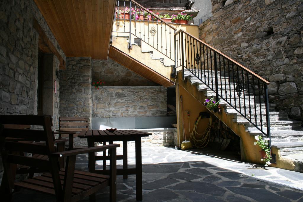 Tia Maria Bed & Breakfast Cerredo Oda fotoğraf
