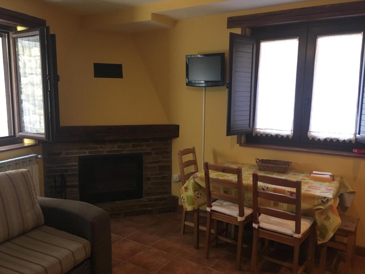 Tia Maria Bed & Breakfast Cerredo Dış mekan fotoğraf